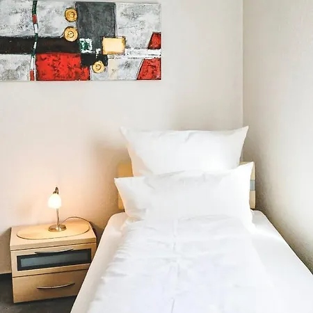 Hotel Land.wein.gut *