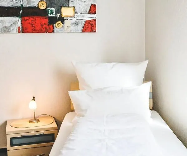 Hotel Land.wein.gut *